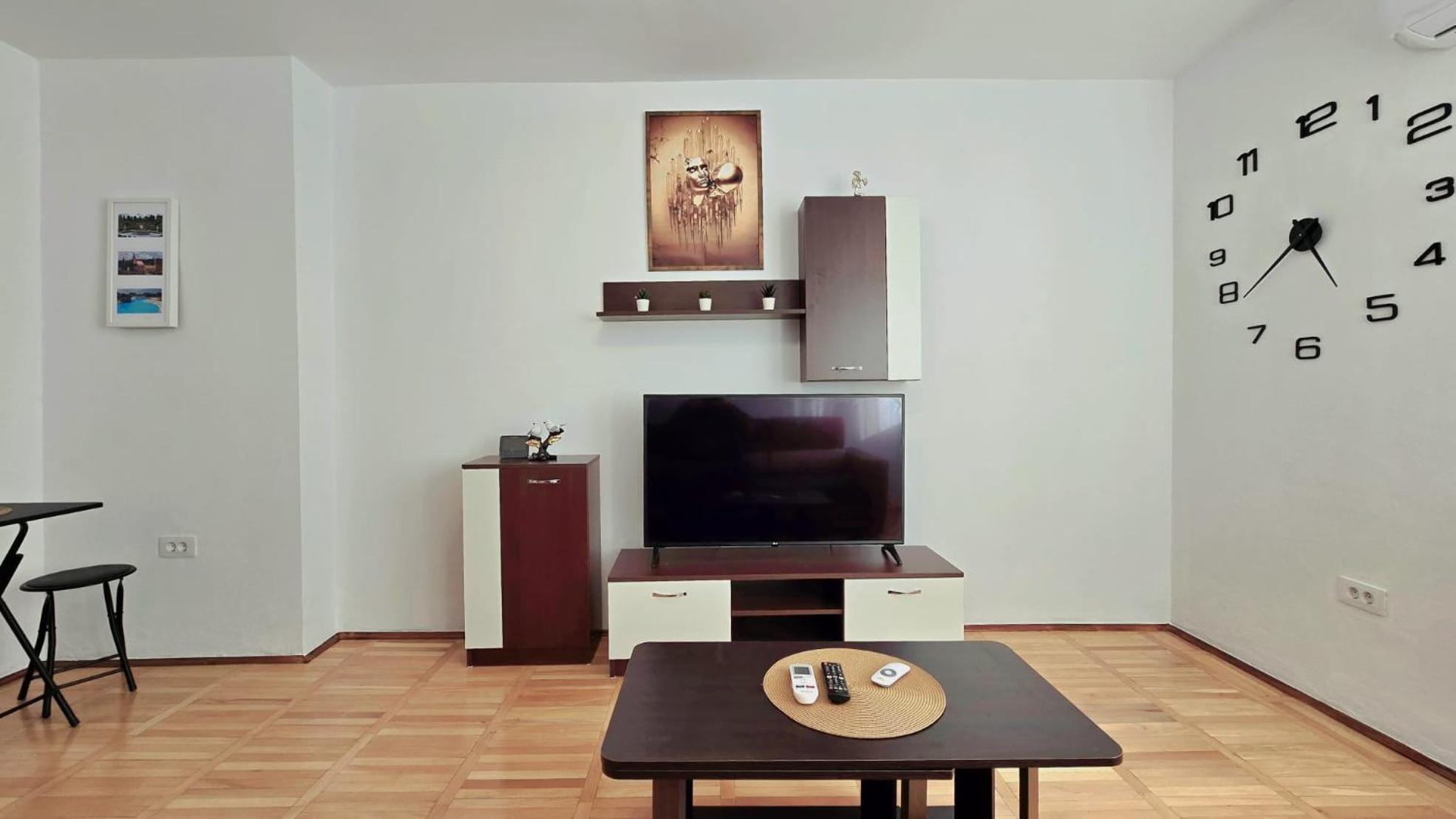 Apartament Confort Hd Hunedoara Eksteriør billede